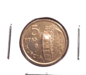 CIRCULATED 1990 5 PESETA SPANISH COIN! (120915) - Picture 1 of 3