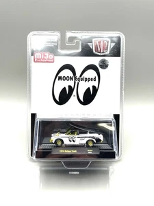 CHASE M2 Macines 1:64 1974 Datsun Truck Mooneyes 31500-MJS26 Chase - Picture 1 of 1