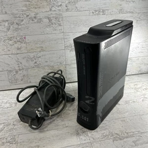 Consola XBOX 360 Joint Task Force COMO ESTÁ SOLO PARA PIEZAS - SIN PROBAR - Imagen 1 de 13
