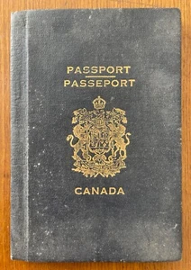Canada passport Visa to Palestine 1947 Jewish Artist Eli Ilan RARE - Picture 1 of 10