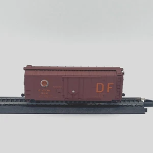Accurail 40’ Plug Door Box Car Chicago Great Western CGW 382 HO Scale Knuckle - Bild 1 von 6