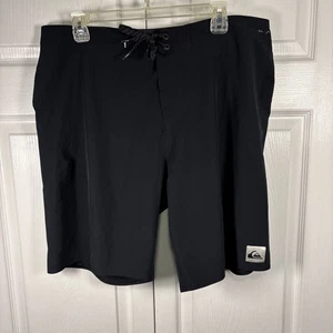 Pantalones cortos de tabla para hombre QUIKSILVER HIGH-LINE 4WAYSTRETCH talla 36 negros - Imagen 1 de 9