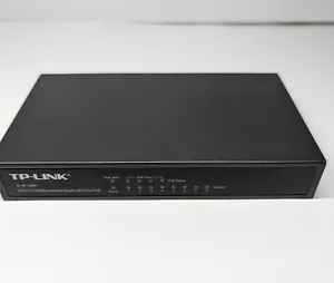 TP-LINK Technologies TP-Link (TL-SF1008P) 8-Ports External Switch (No Pwr Adptr) - Photo 1/5