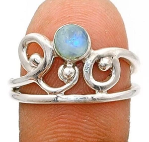 Natural Rainbow Moonstone 925 Solid Sterling Silver Ring Jewelry Sz 6.5 @15-5 - Picture 1 of 2