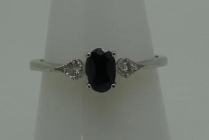 SOLID 9CT WHITE GOLD DIAMOND & DARK BLUE SAPPHIRE DRESS RING - SIZE O - Picture 1 of 14