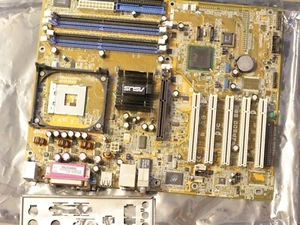 Placa madre ASUS P4P800 SE 2.0 Socket PGA 478 DDR AGP PCI ISA SATA con escudo de E/S - Imagen 1 de 12