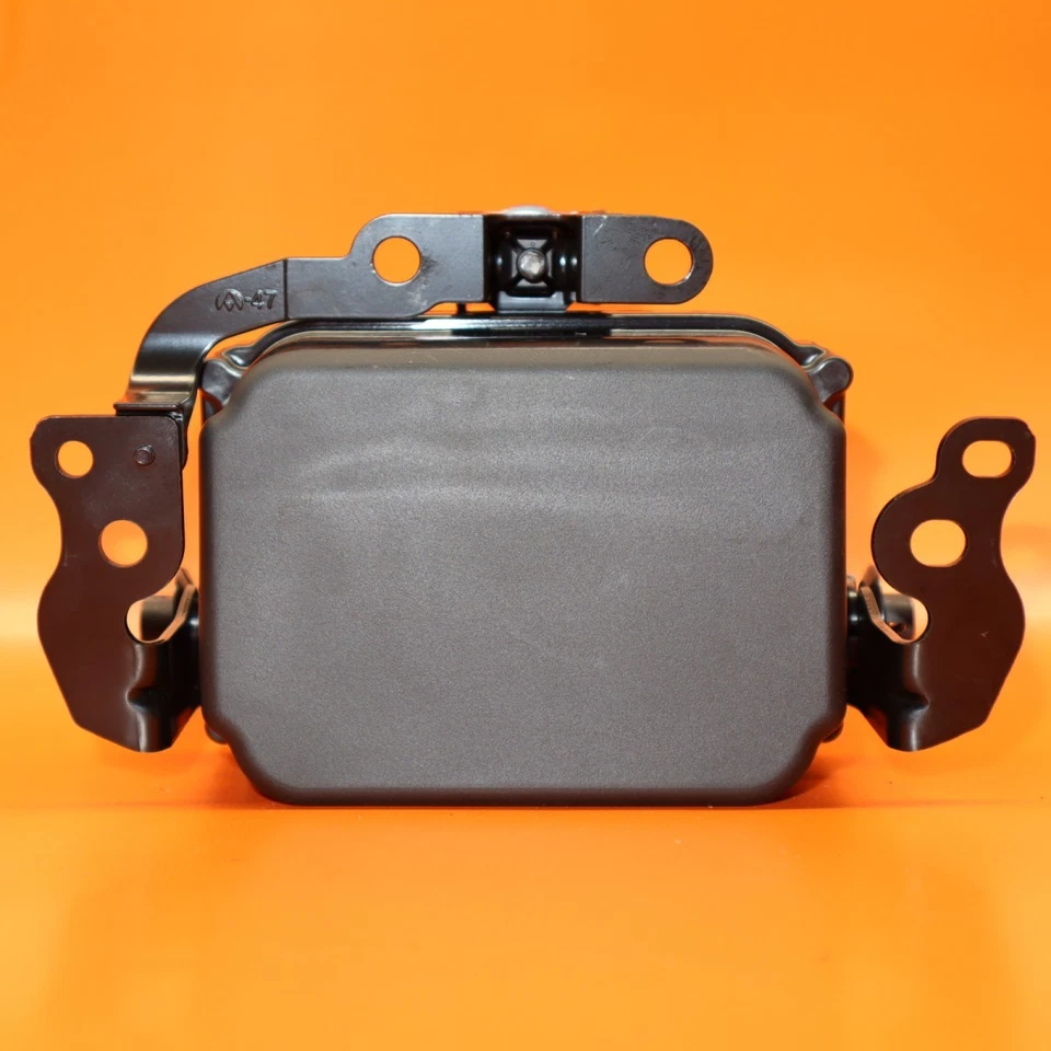 Sensor de distancia radar Toyota Prius Prime 2016 2017 2018 2019 88210-07010 OEM Foto 1 de 4