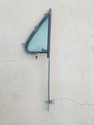 Ford Econoline 1975-1984 ventana de ventilación izquierda E150 E250 E350 Foto 1 de 4