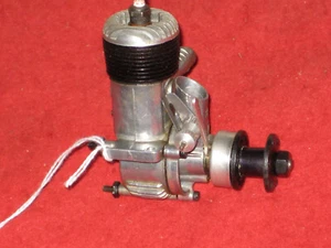 EXCELLENT VINTAGE 1949 O&R OHLSSON & RICE 29 FI GAS SPARK MODEL AIRPLANE ENGINE - Picture 1 of 3