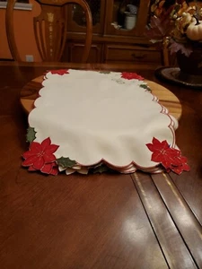 4 servilletas de mesa Sam Hedaya Poinsettia - 100% poliéster - Imagen 1 de 7