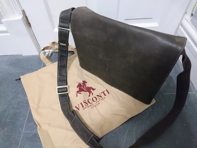 Visconti Men’s Leather Messenger Bag – Oil Brown – Fits A4 Notebooks - Image 1 of 4