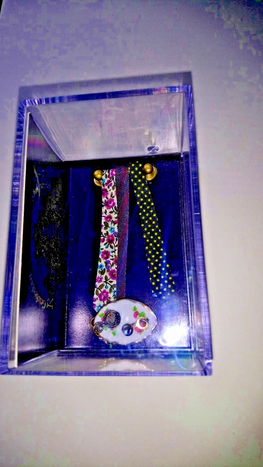 (R 56) Reutter  3 Binder mit Halter und Dekoteller - Bild 1 von 1