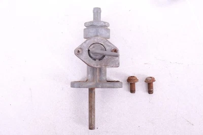 Yamaha DT175C 175 1976 76 OEM tanque de gasolina Petcock válvula de combustible encendido apagado Y157 Foto 1 de 4