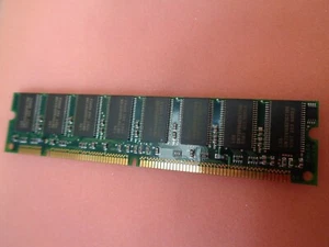 GMM26416233ENTG-7K 32MB SDRAM PC100U 100MHz DIMM 168-pin GAME MEMORY RAM - Picture 1 of 3