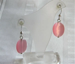 h699 Hermosos Pendientes Colgantes Tono Plata con Piedras Ovaladas Rosa - Imagen 1 de 6