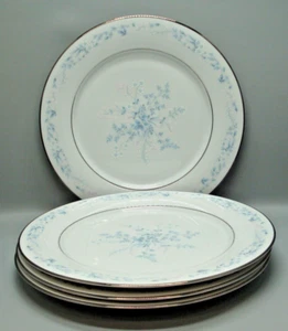Noritake CAROLYN (2693) Piatti da pane VENDUTI IN SET DI QUATTRO altri articoli qui - Foto 1 di 2