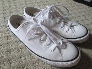 Scarpe donna Converse 567946F bianche nere tacco basso taglia 7 slip on/lacci - Foto 1 di 5