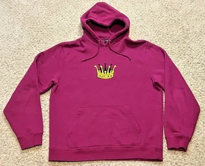 Stussy Magenta Krone Chenille bestickt Fleece Hoodie Sweatshirt Gr. Large EUC - Bild 1 von 6