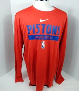 Camiseta de entrenamiento roja emitida por el equipo Detroit Pistons 2022-23 Nike 657 2XL 713768S - Imagen 1 de 6