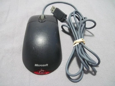 Black Microsoft Wheel Mouse Optical USB and PS2 Compatible (X802382-018) Tested - Image 1 of 4
