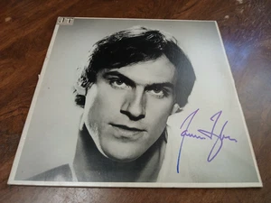 James Taylor autographed JT Album - Picture 1 of 7