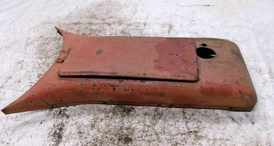 Caja de herramientas y cubierta Massey Harris Pony Foto 1 de 4