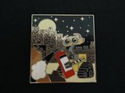 DISNEY DSF WALL-E HOLDING A FIRE EXTINGUISHER PIN LE 300