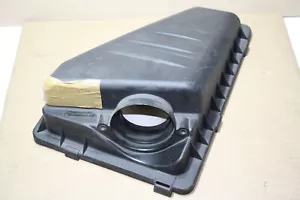 Lid for Air Filter Box Chrysler PT Cruiser 00-04 Diesel/Mopar 4891545AA - Picture 1 of 4