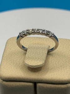 14k White Gold Natural Diamond Band - Picture 1 of 3