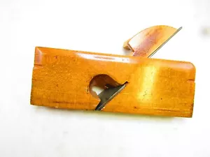 Antique rabbet plane by A. Howland - Picture 1 of 7