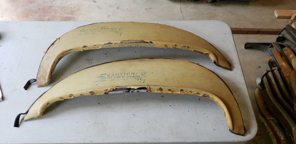 Nuevo de Lote Antiguo 1962 Plymouth Dodge acero inoxidable guardabarros faldones Foxcraft PWS-62 Dart Foto 1 de 4