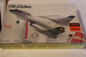 1/72 Scale Testors, Vought F7U-3 Cutlass Jet Airplane Model Kit #345 Sealed - Picture 1 of 3