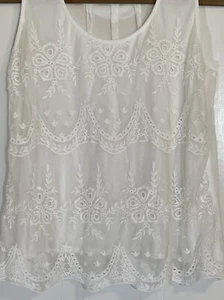 Miss Love Women's Ecru Sleeveless Lace Top Lined Size M - Picture 1 of 9