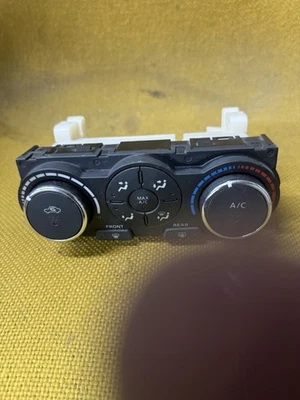 2007-13 Nissan 27510 JA200 Climate Control Assembly Altima 2.5L OEM - Image 1 of 4