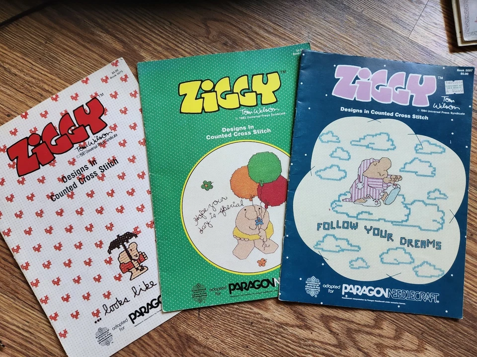 Lote de 3 folletos punto de cruz Ziggy 51 diseños!! Foto 1 de 2