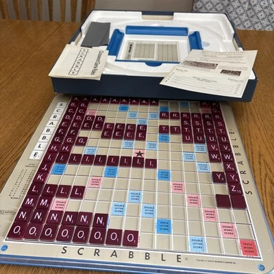 Vintage 1977 Scrabble Deluxe Edition Turntable  Selchow & Righter USA - Image 1 of 4