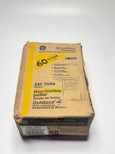 GE Air Conditioner Disconnect 60 Amps , 240 Volts SAL241 TFN60RCP - Picture 1 of 3