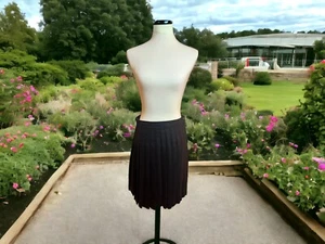 Lands End Girls Size 14 Black Pleated School Uniform Adjustable Waist Skirt - Picture 1 of 6