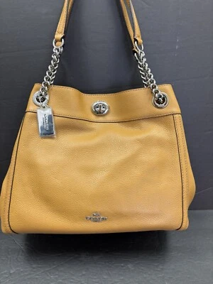 Coach 36855 TURNLOCK EDIE LIGHT SADDLE SHOULDER BAG IN PEBBLE LEATHER NWT $395 - Image 1 of 4