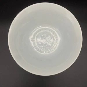 Bol ancien oiseau paon phénix en porcelaine céladon en relief - Photo 1/7