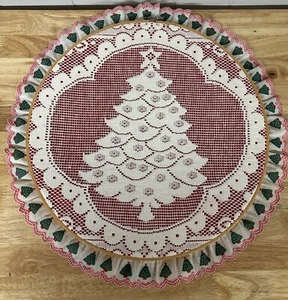 Vintage Completed Christmas Tree 14” Embroidery Hoop Wall Hanging Picture - Picture 1 of 11