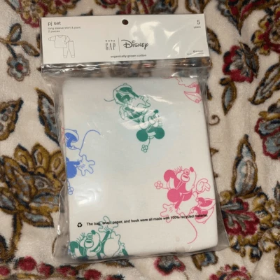 Baby Gap Disney Minnie Mouse algodão orgânico manga longa conjunto PJ tamanho 5 - Imagem 1 de 4