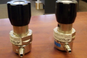 APTech AP1010S 2PW MV4 MV4 Pressure Regulator - Picture 1 of 9