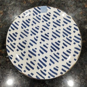 Elle Decor - Beautiful Porcelain Dinner Plate - Lucette Pattern - 10.5" - Picture 1 of 4