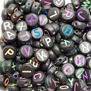 Cuentas con letras, números, emoticonos para hacer pulseras y joyas - Imagen 1 de 3