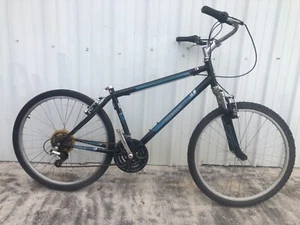 Diamondback Wildwood Citi Mountain Bike - 21 Speed - 17in Frame - 26” Wheels - Picture 1 of 19