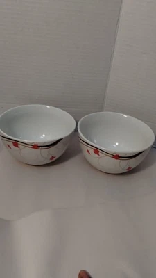 Juego de 2 cuencos de sopa/cereal blanco y rojo Gallery Foto 1 de 4