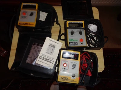 Robin Digital RCCB Tester x 3 with leads and Cases - Bundle - Image 1 of 4