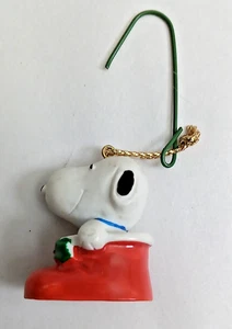 Vintage Miniature Peanuts Snoopy in Red Boot/Stocking Christmas Ornament  1" - Picture 1 of 8