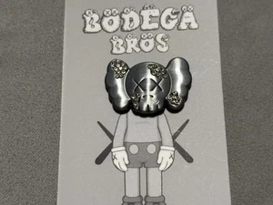 Prendedor sombrero plata helado Bodega Bros decayed Companion edición limitada - Imagen 1 de 24